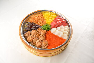 cny colourful treasure pot set with rice, meat and seafood with abalone, scallop, sausage, egg, vegetable, pork, prawn, duck, chicken floss, waxed meat in big platter sushi bento takeaway banquet