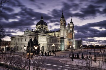 #viajar #madrid #arquitectura #terror #Almudena