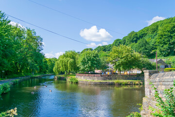 Fototapeta na wymiar canal in the village