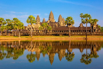 Angkor Wat is a beautiful stone castle of the Khmer Empire. Located in the center of Angkor Thom