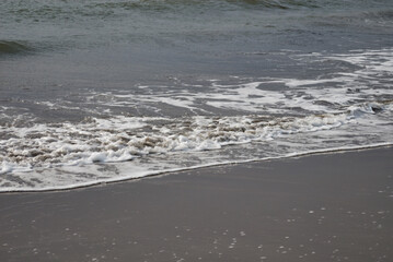 海　波　波打ち際