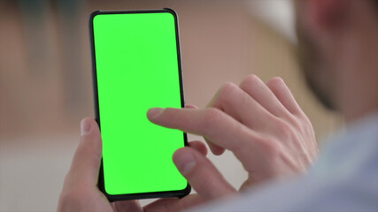 Using Smartphone with Green Chroma Screen