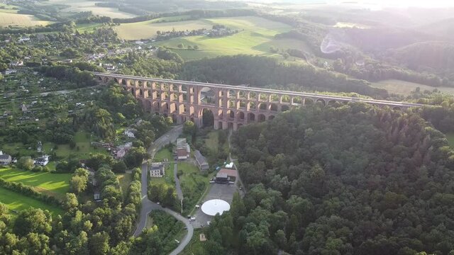 4k Aufnahme der G&ouml;ltzschtalbr&uuml;cke in Sachsen