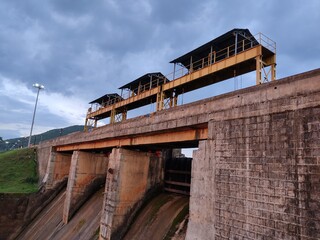 hydro power project on dam in india