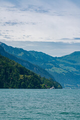 Obraz premium lake and mountains