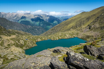 Etangs du Picot en Ariège au dessus de l'étang de Soulcem - Magnifique lac de montagne - Occitanie - France