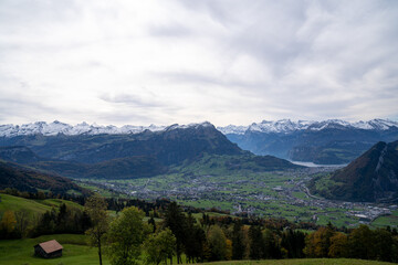 Blick vom Sattel in Richtung Schwyz