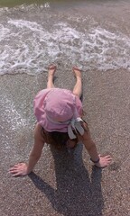 czapka plaża morze woda lato ciepło urlop odpoczynek 