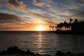 Fototapeta na wymiar Beautiful sunset on the Big Island, Kohala Coast, HAWAII