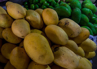 Yellow and green ripe mango for sale