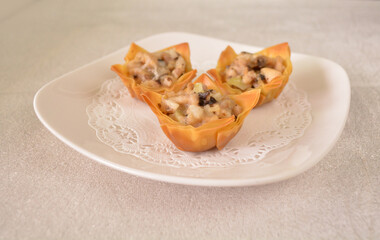 deep fried crispy wanton skin in bird nest shape with assorted mushroom and cheese Hong Kong dim sum snack menu
