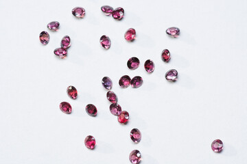 Genuine, natural mined, heated, round diamond faceted, loose calibrated, fancy red, purple, cherry color, traqnsparent sapphire precious gemstone settings scattering lot, set for jewelry making. 