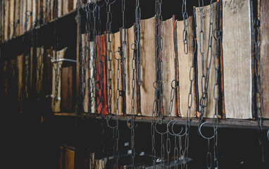 Chained library