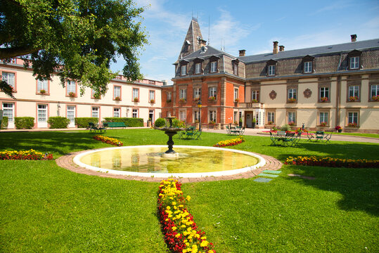 Rouffach und sein Chateau d'Isenbourg im Elsass