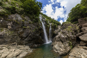 奄美大島　タンギョの滝　【Amami Oshima Tangyo Waterfall】