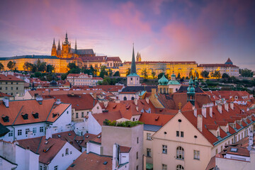 Obraz premium Downtown Prague city skyline, old town cityscape, Czech Republic