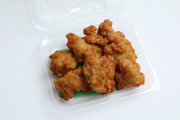 惣菜の唐揚げ