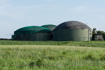 Fototapeta na wymiar Biogasanlage