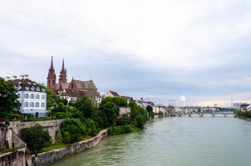 Naklejka premium Münster und Rhein, Basel, Schweiz