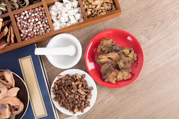 Medicinal materials and medical books in Chinese medicine