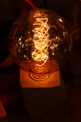 Edison lamp of various kinds, circle, sphere, man