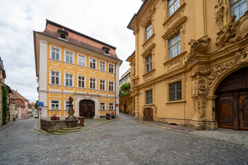 Obraz premium Bamberg, Brückenrathaus, Altstadt, Bayern, Deutschland, Regnitz, Klein Venedig, Geyerswörthsteg, Historische Altstadt