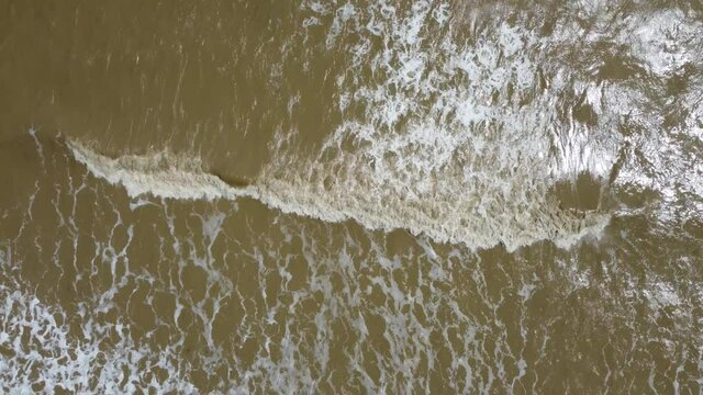 4K footage chasing a wave into the shore line in Dover, England.