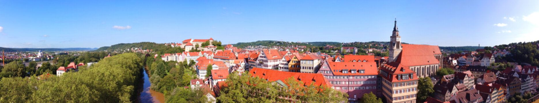 Tübingen, Deutschland: Panorama über die Stadt