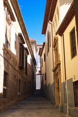 Fototapeta na wymiar Narrow streets in the Albaicín neighborhood of Granada