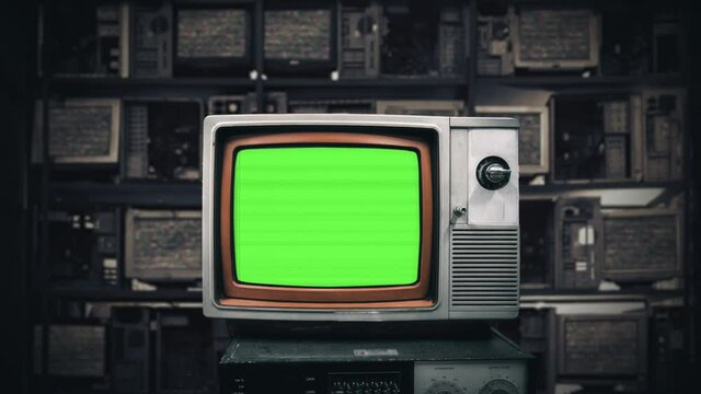 Green Screen Old Tv Images – Browse 7,260 Stock Photos, Vectors, and Video  | Adobe Stock