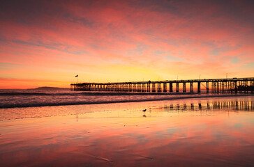 Fototapeta na wymiar Spectacular California Coast Sunsets along the Beach and Harbors