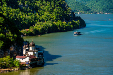 Fototapeta premium Mraconia monastery on Romanian side of Danube river Djerdap gorge