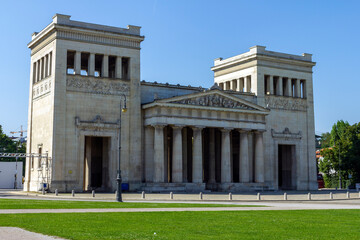 Obraz premium Propylaea old city gate in Munich