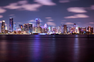 Obraz premium city skyline at night