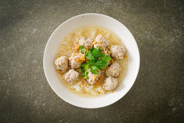 Boiled Rice with Pork Bowl