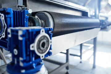 Conveyor ribbon machine close up