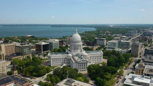 Aerial Hyperlapse - Wisconsin State Capitol Building on Summer Day