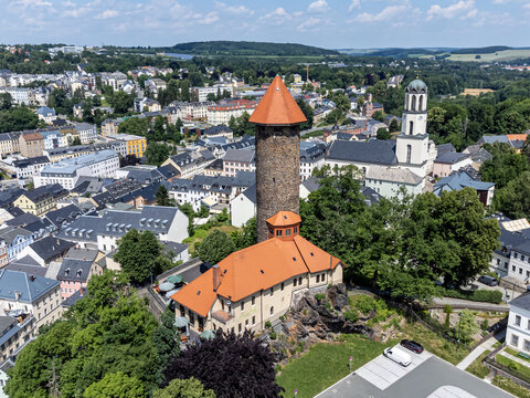 Luftbild von der Stadt Auerbach im Vogtland
