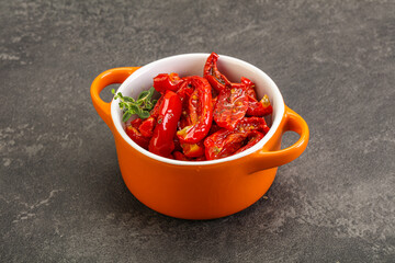 Sun-dried tomato in olive oil