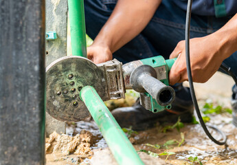 Heating water pipe for connecting tap water