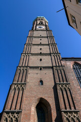 Fototapeta na wymiar The famous Frauenkirche in Munich