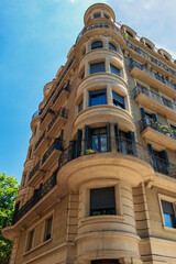 Fototapeta na wymiar Old residential building at sunny day in Barcelona