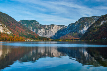 Hallstatter See lake mountain lake in Austria