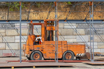 Side Loading Forklift Truck