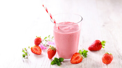 fresh strawberry smoothie in glass