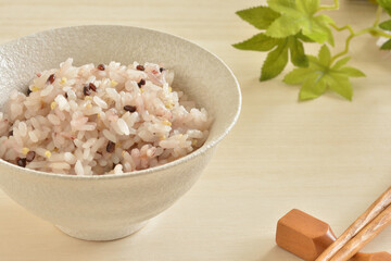 ごはん　雑穀　五穀　黒米　きび　大麦　はと麦　アマランサス