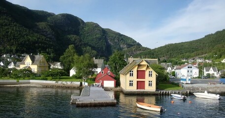 Obraz premium houses on the lake