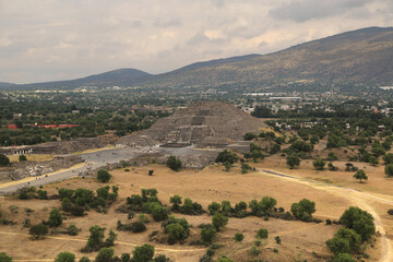 Fototapeta na wymiar Pyramid of the Moon in Teotihuacan, Mexico