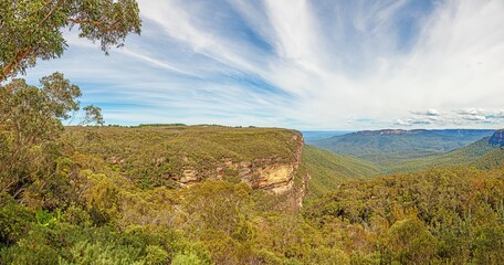 Fototapeta na wymiar Panoramic view over the Blue Mountains in the Australian state of New South Wales during the day