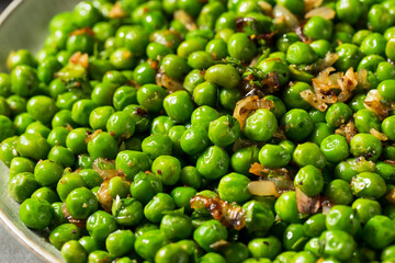 Healthy Homemade Sauteed Green Peas